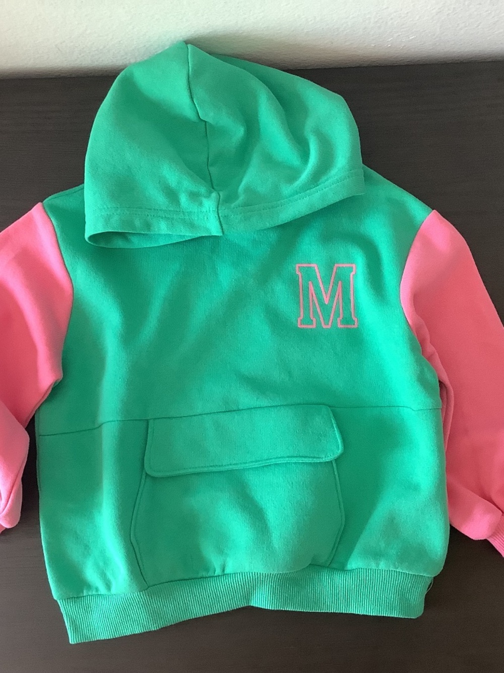 NWT H&M Girls Green Pullover Hoodie Letter M Embroidered Fleece Size 3/4T